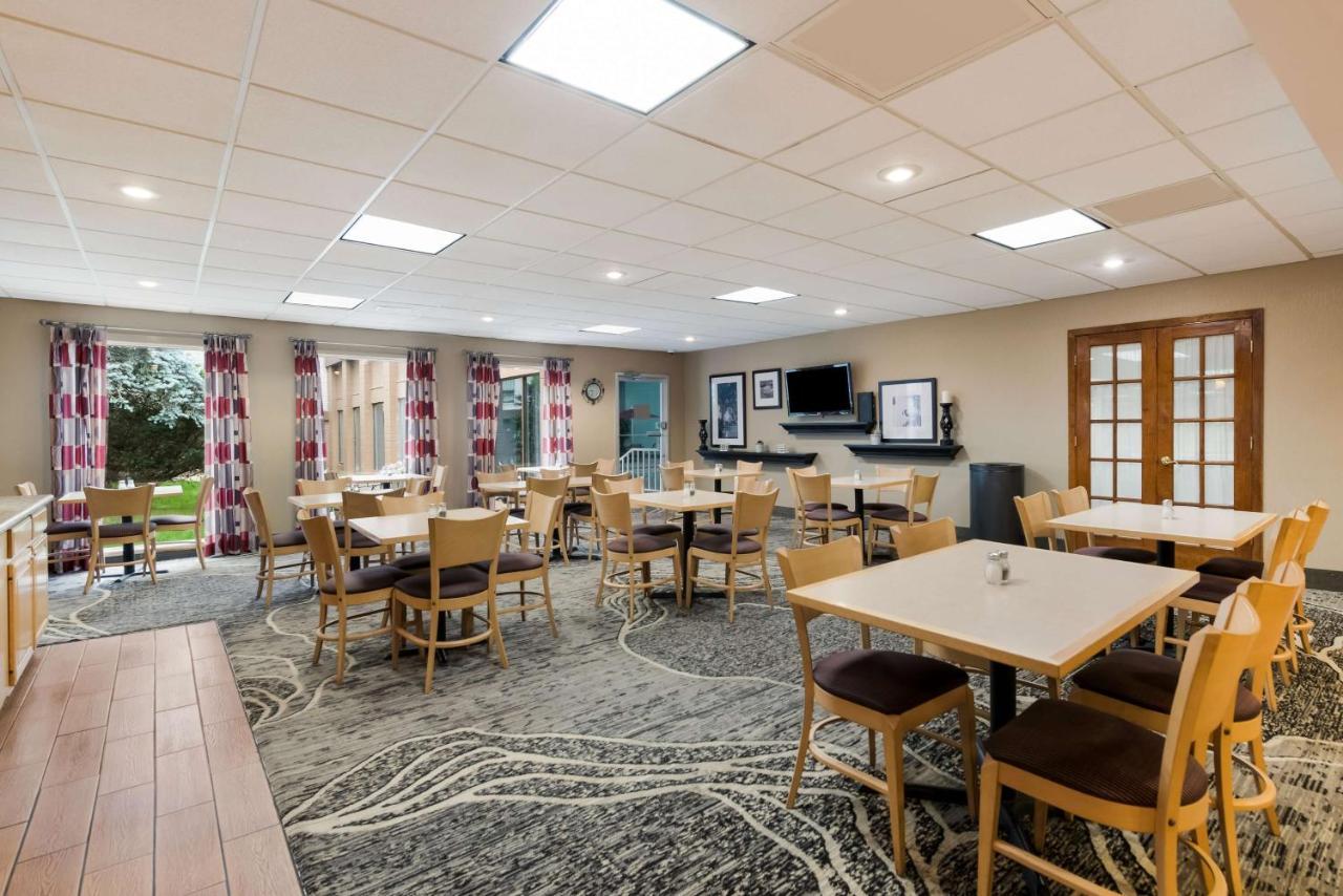 Best Western Holiday Lodge Clear Lake Exterior photo